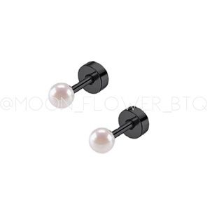 Black Pearl Flat Back Stud Earrings • 316L Stainless Steel Hypoallergenic | 4mm